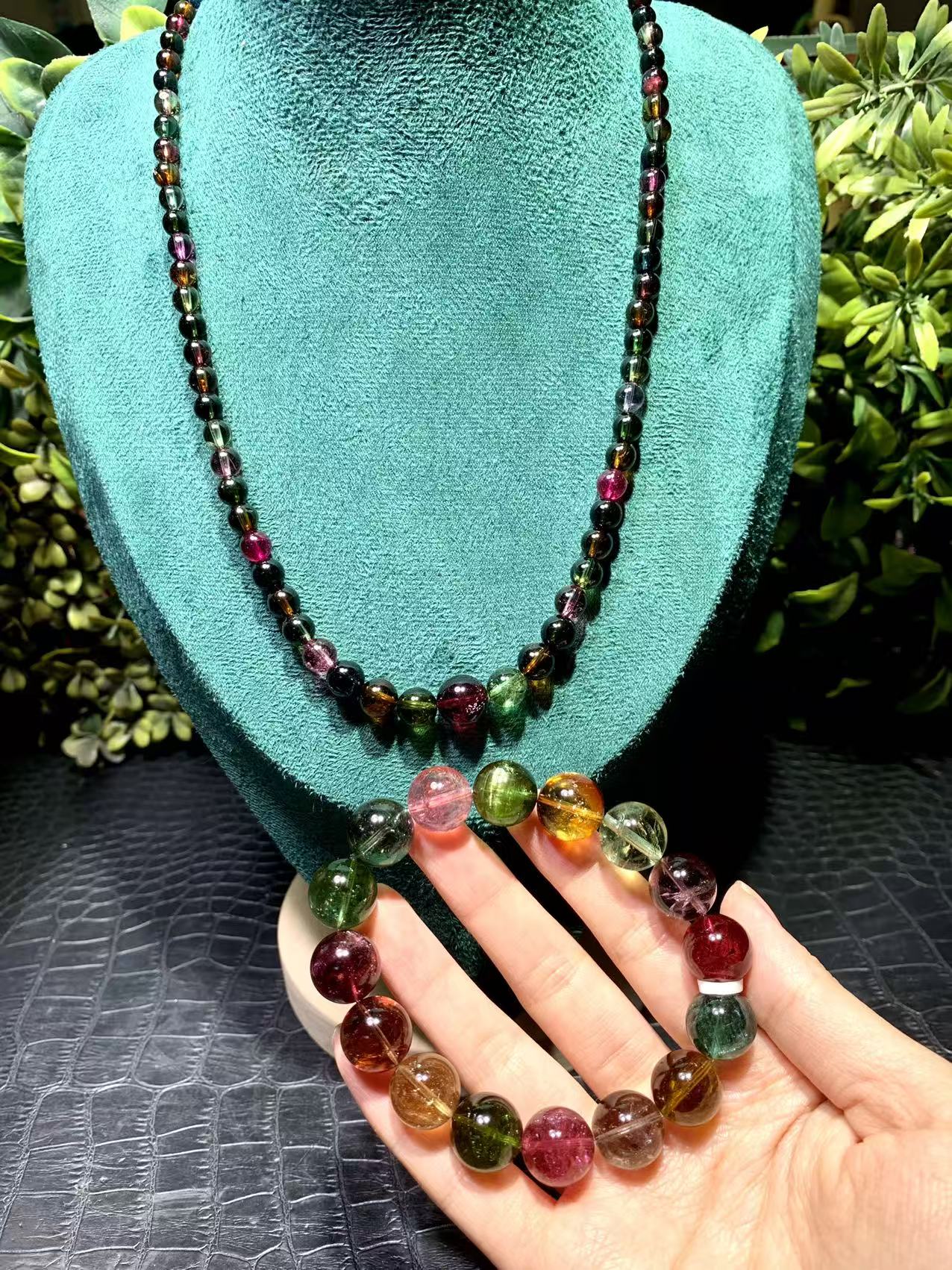 老佛爺的最愛--碧璽組（塔鍊5萬+手串12厘米15萬）可拆賣