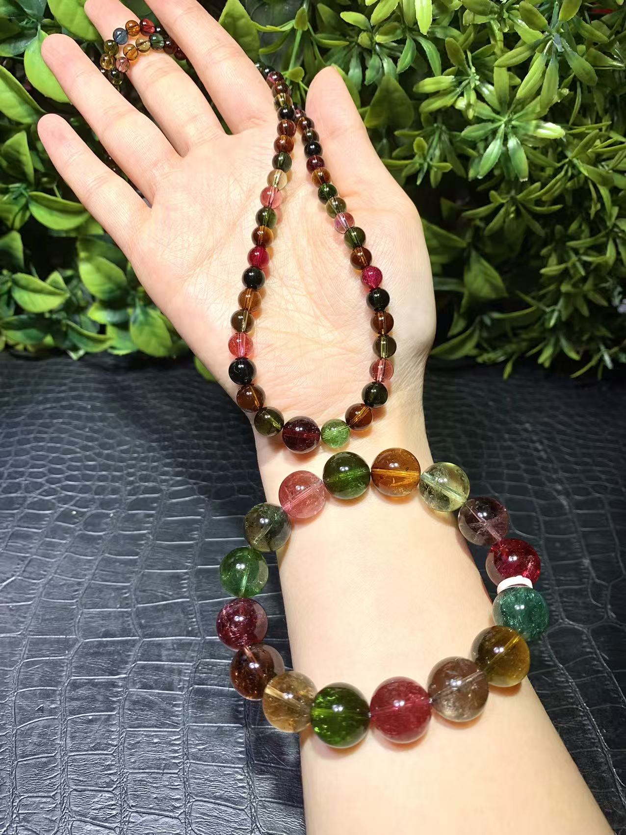 老佛爺的最愛--碧璽組（塔鍊5萬+手串12厘米15萬）可拆賣